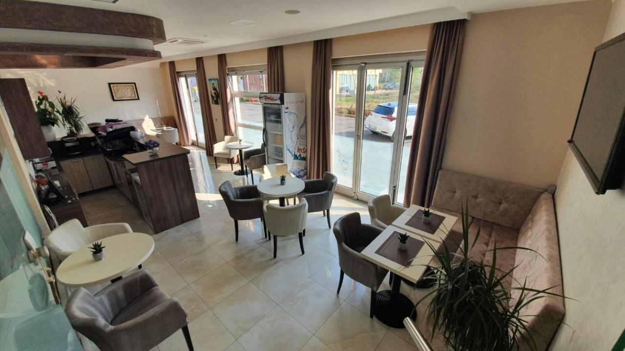 Hotel Glorija Medjugorje Ngoại thất bức ảnh