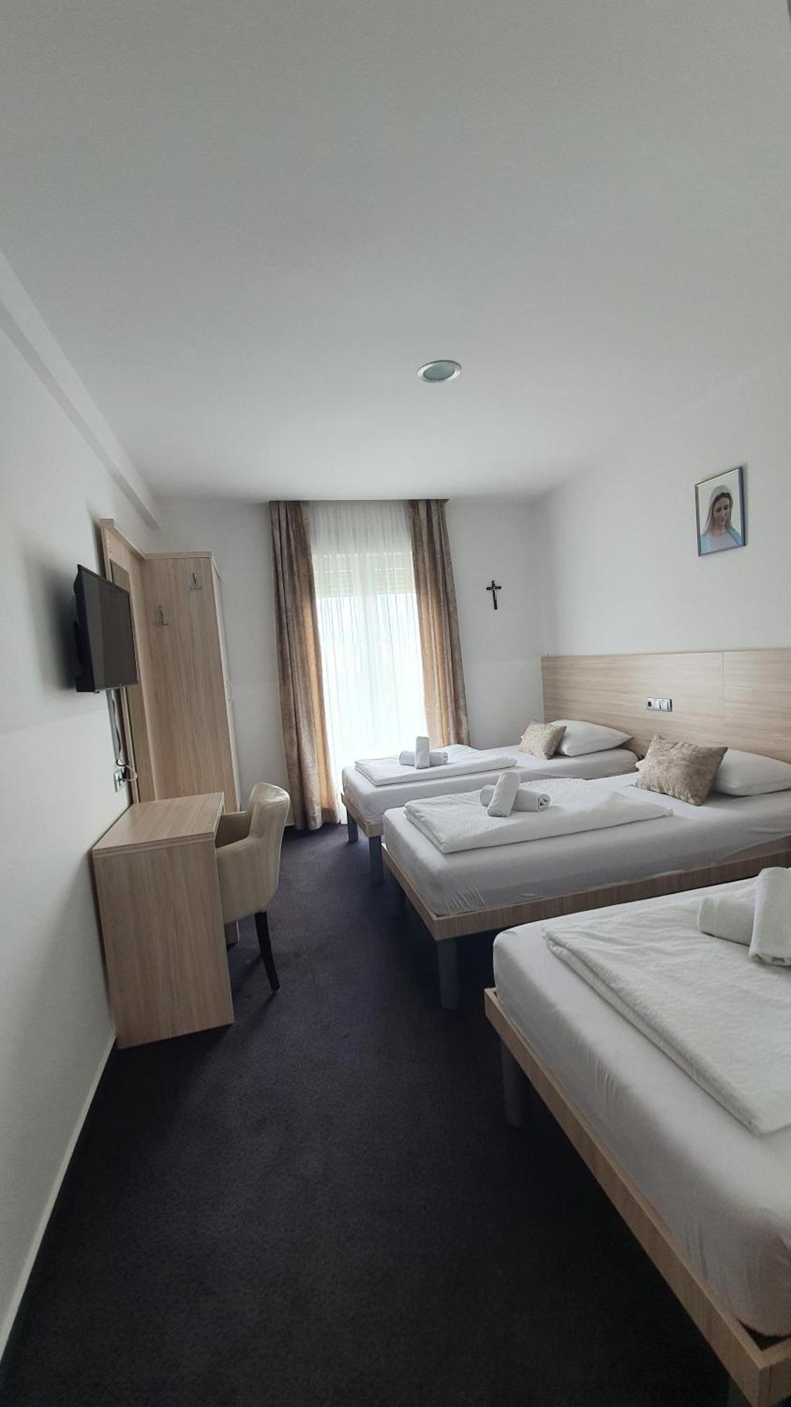 Hotel Glorija Medjugorje Ngoại thất bức ảnh